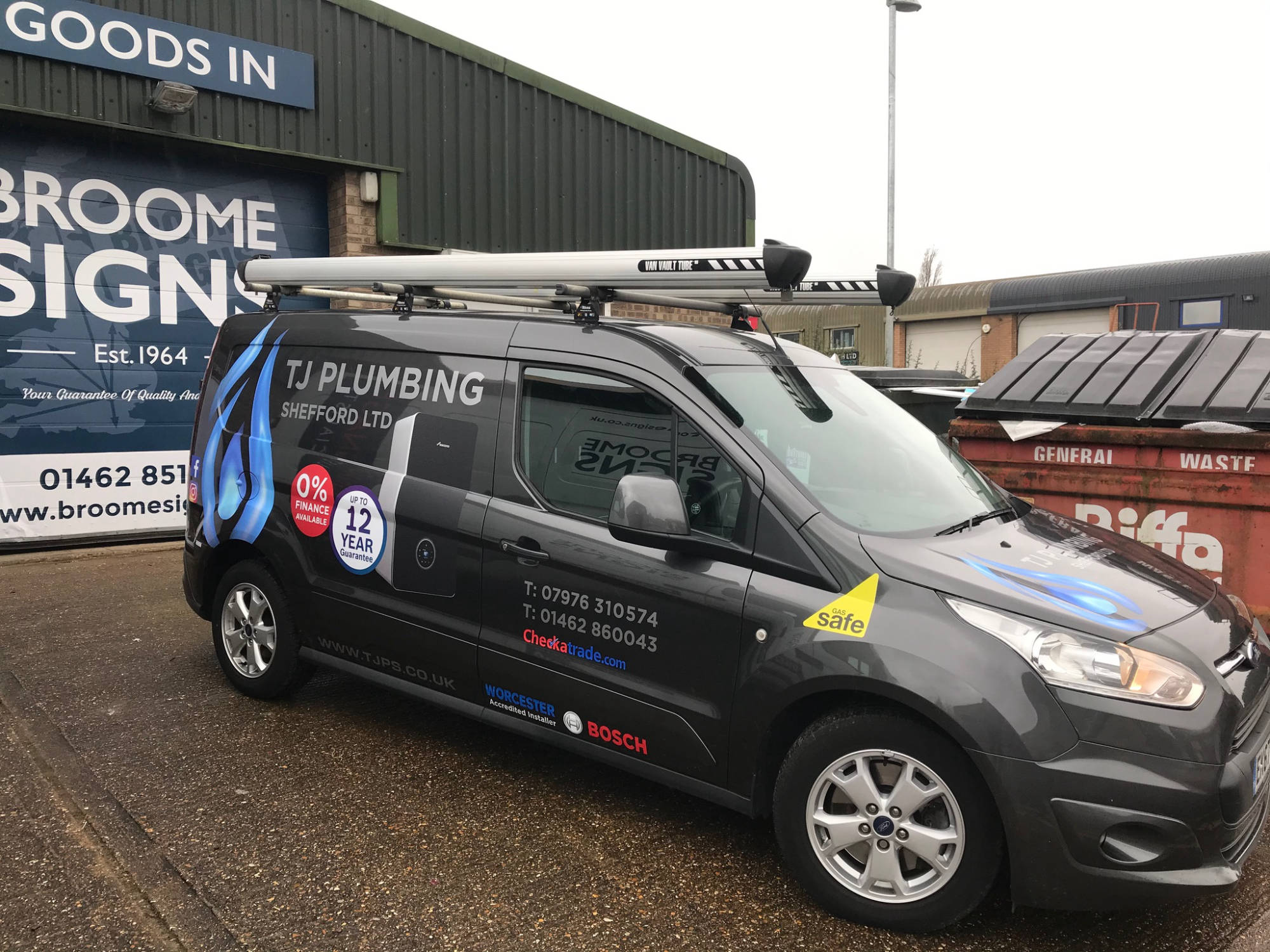 van plumbing vechile graphics