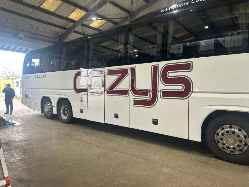 COACH VEHICLE GRAPHICS